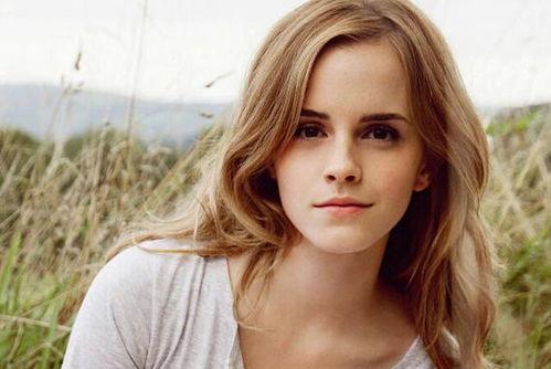 艾玛沃森背景介绍,从哈利波特童星到时尚先锋的蜕变之路
